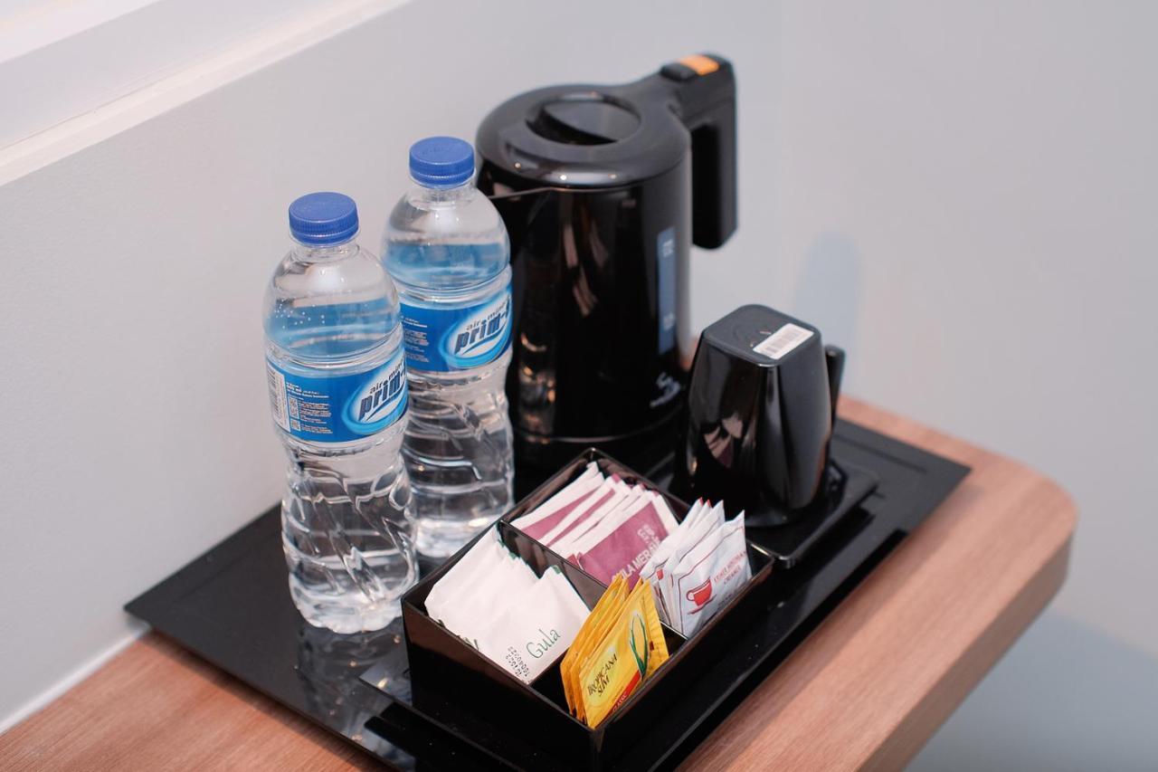 Azana Style Hotel Bandara Jakarta Тангеранг Екстериор снимка