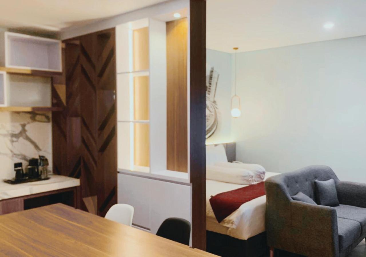 Azana Style Hotel Bandara Jakarta Тангеранг Екстериор снимка