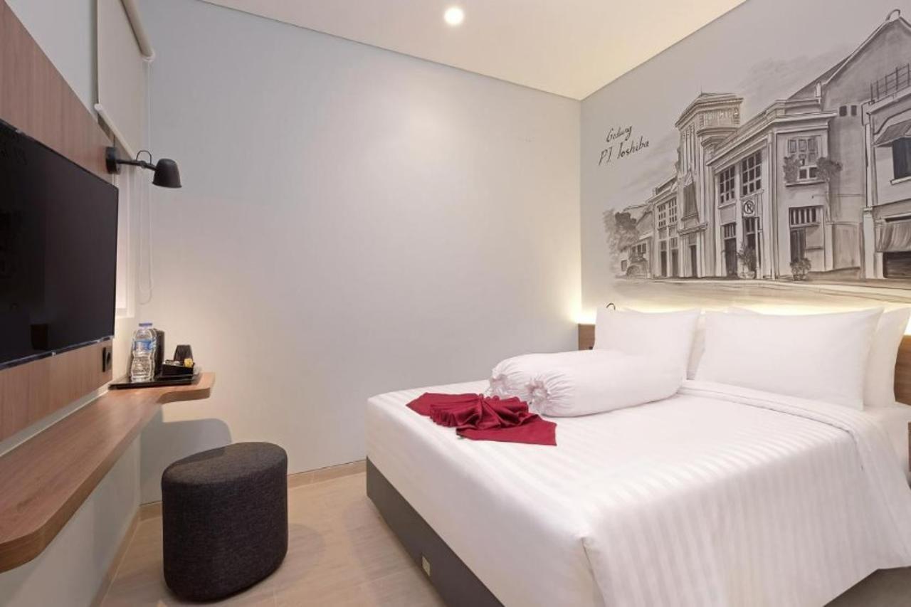 Azana Style Hotel Bandara Jakarta Тангеранг Екстериор снимка